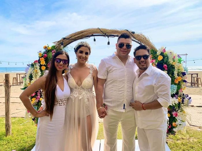 Ame ser novia y estar vestida de blanco todo el fin de semana 😍 14