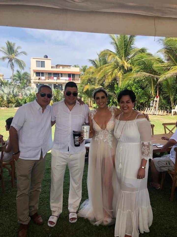 Ame ser novia y estar vestida de blanco todo el fin de semana 😍 - 21