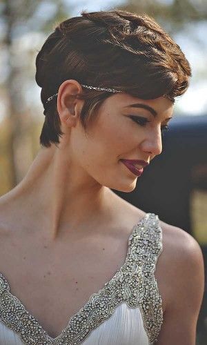 Peinados para novias con cabello cortito. 👰🏻 8
