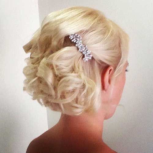 Peinados para novias con cabello cortito. 👰🏻 10