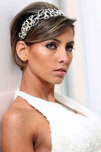 Peinados para novias con cabello cortito. 👰🏻 11