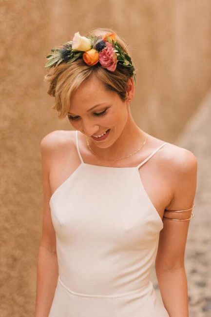Peinados para novias con cabello cortito. 👰🏻 14