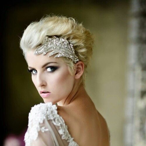 Peinados para novias con cabello cortito. 👰🏻 18