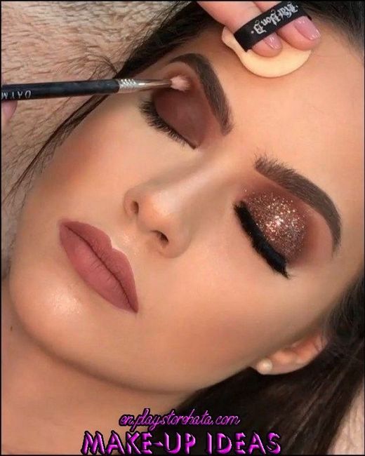 Maquillaje con brillantina ✨ 21