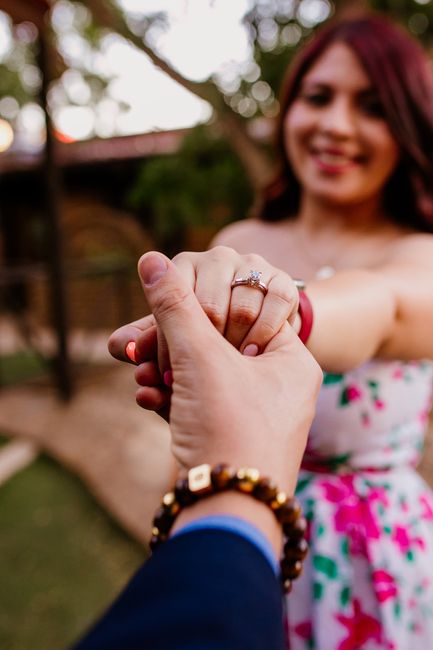 Mi anillo de compromiso, Priscila. - 1