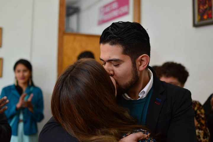 BESO!!! BESO!!!
