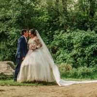 Indecisa por elegir la foto de estudió. - 3