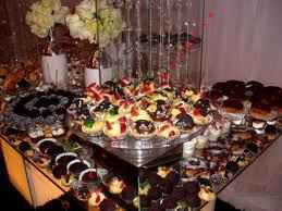 MESA DE POSTRES