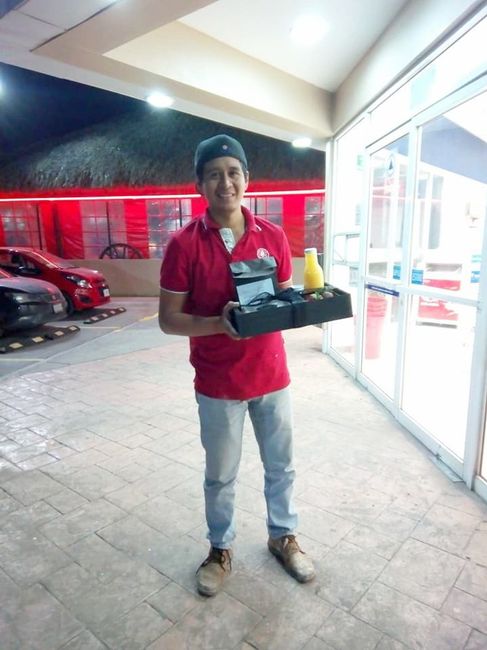 Mi FM después de un día de trabajo con su detalle