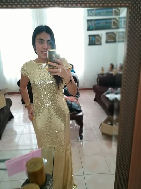 Encantada con los vestidos jej