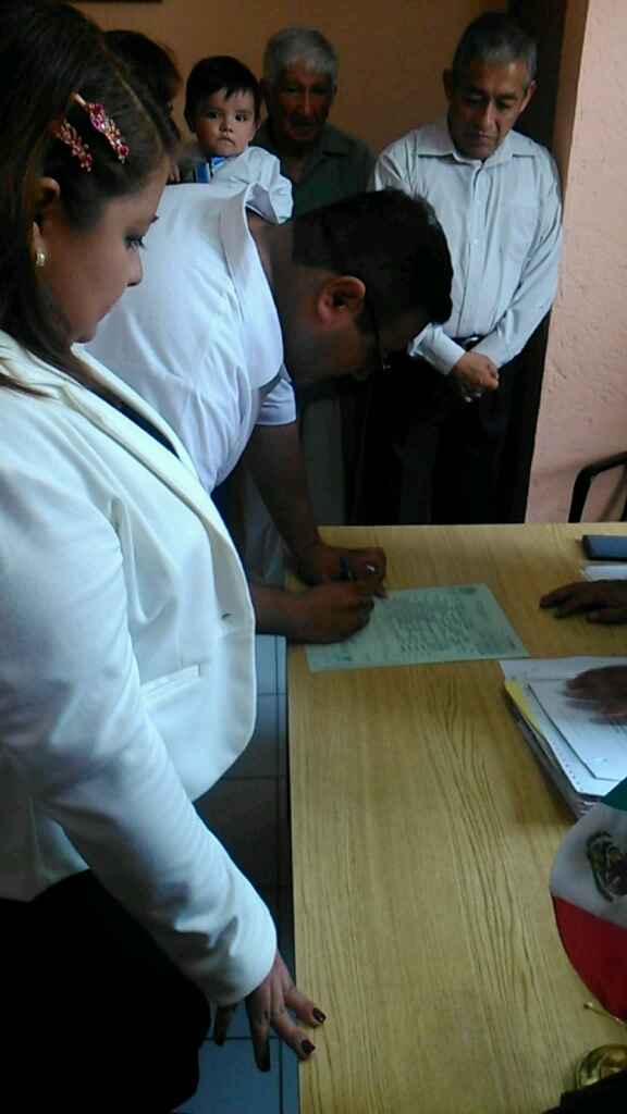 Legalmente ya soy la señora de serrano... parte 2 - 4