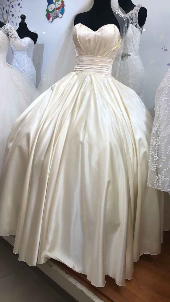 ¡Describe el vestido perfecto de tus sueños!🥰️ - 1