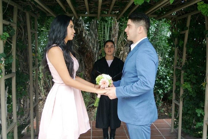  Presuman su vestido del civil 😍 - 3