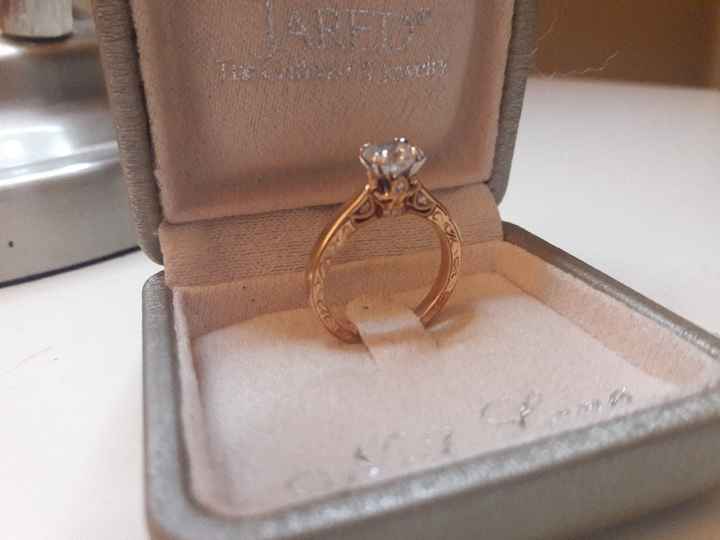  Anillo de compromiso... - 1