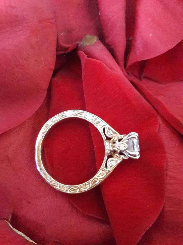 Como es tu anillo ? - 1