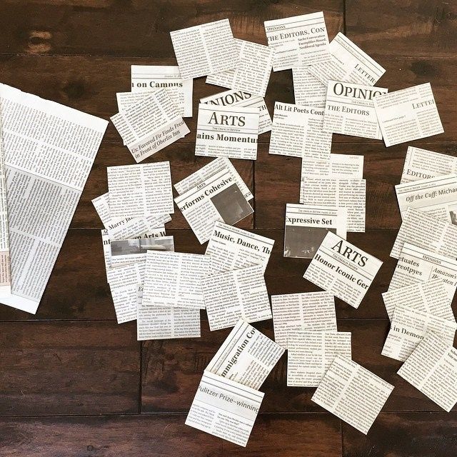 Seating para una boda hecho con papel de periódico