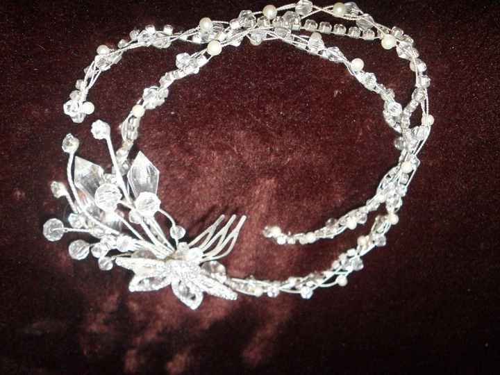 tocado de pedreria elegante