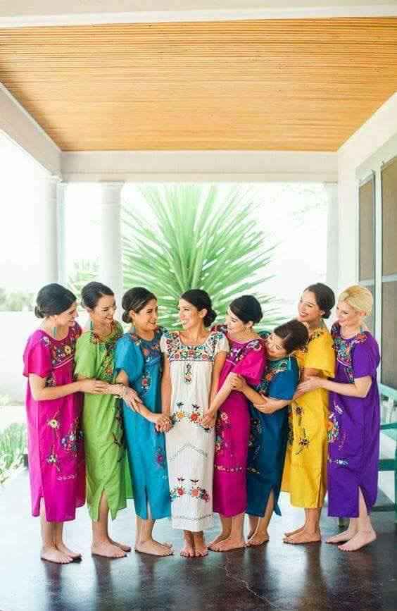 Ayuda con vestido mexicano! - 1