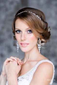 El dia de mi boda quiero llevar tiara, pero igual quiero un peinado con el que me sienta comoda!