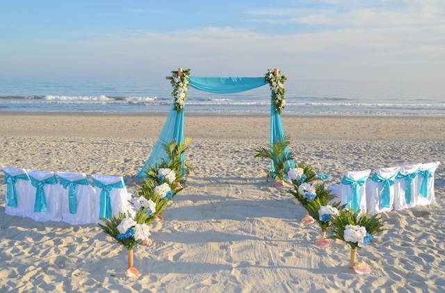 1. Ceremonial civil en la playa