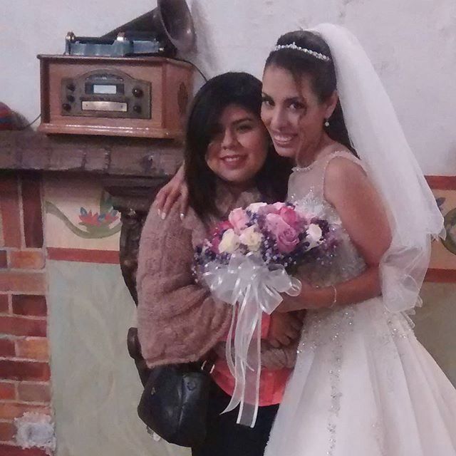Y por qué no yo también? jajaja no sé como pero la amiga con la que salgo se coló para sacarse fotos