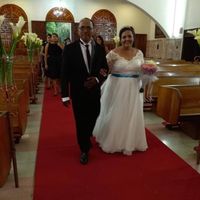 LLEGANDO juntos a la iglesia para la bendición