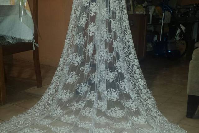 Cola vestido de novia