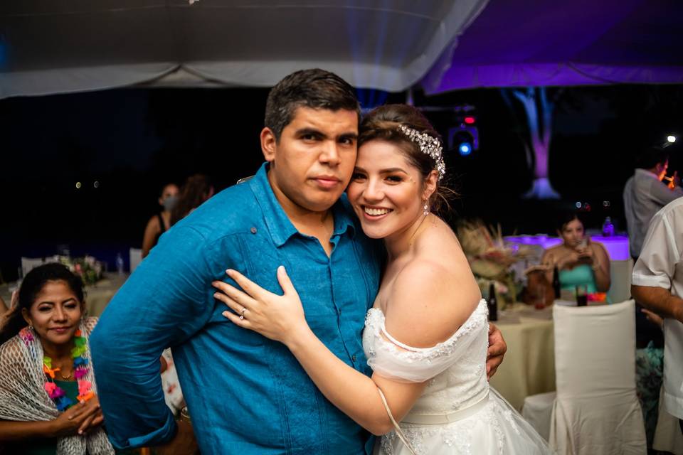 Valeria & Mauricio