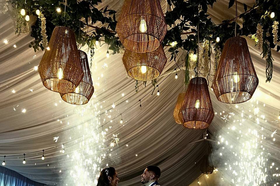 Espacio verde para celebrar matrimonios