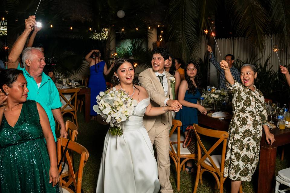 Entrada de novios