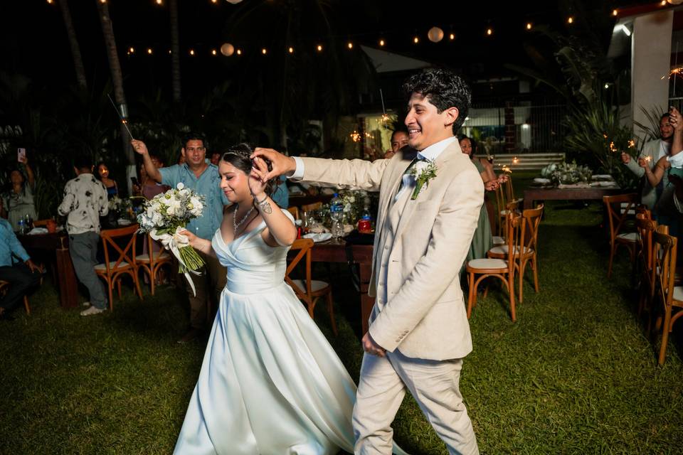 Entrada de novios