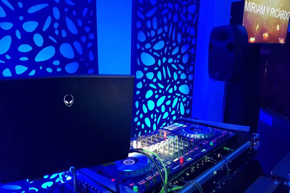 DJ Setup