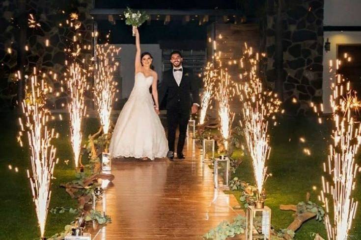 Entrada de la pareja