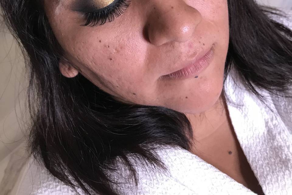 Maquillaje en proceso