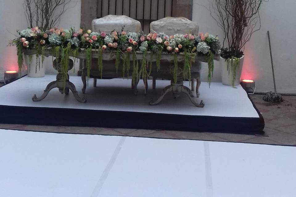 Mesa de novios