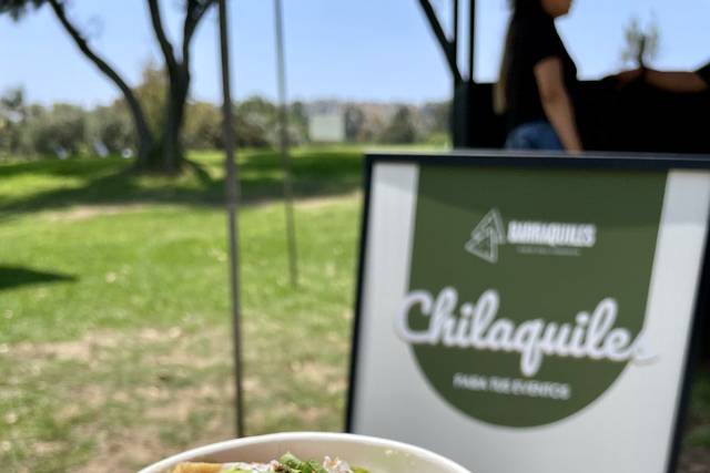 Chilaquiles con salsa