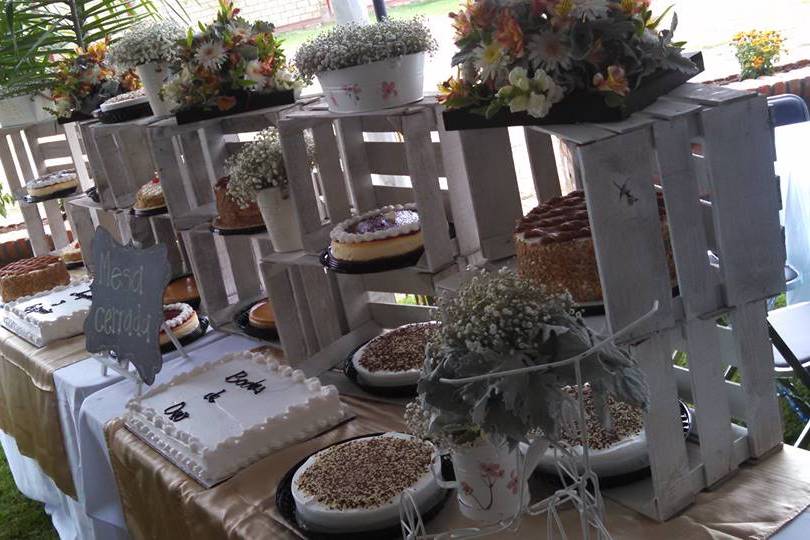 Decoración mesa de pasteles