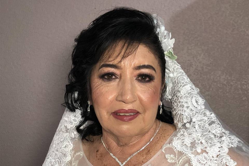 Una bella novia. Bodas de oro