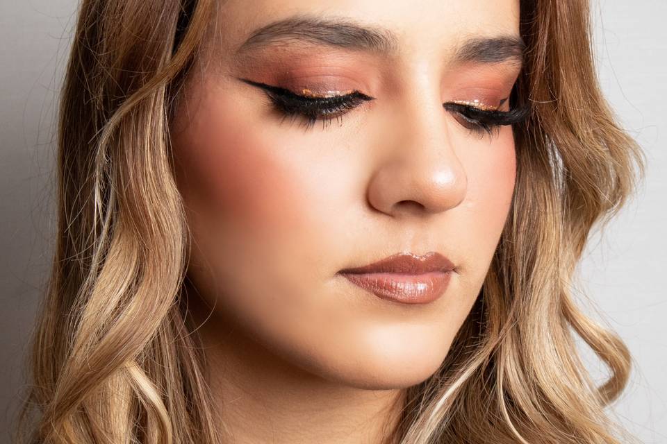 Makeup salmon