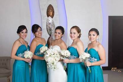 Novia con sus damas de honor