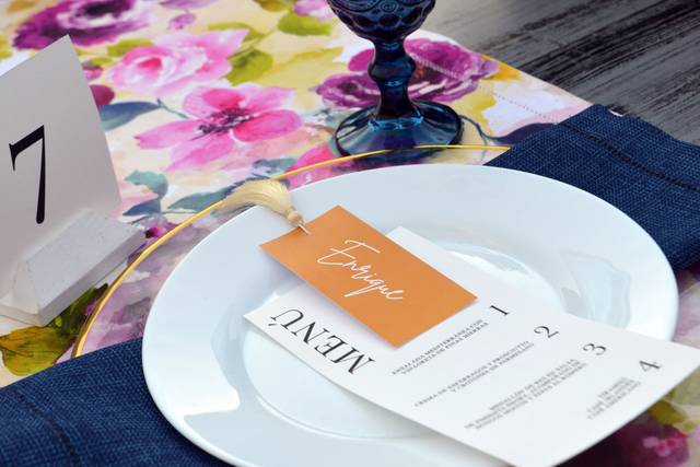 Menú e identificador de asiento