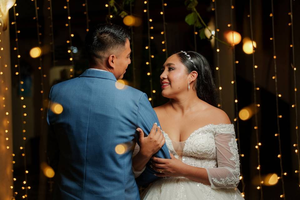 Boda E&M