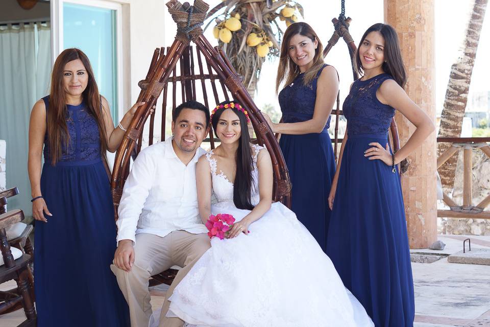 Novios y Damas