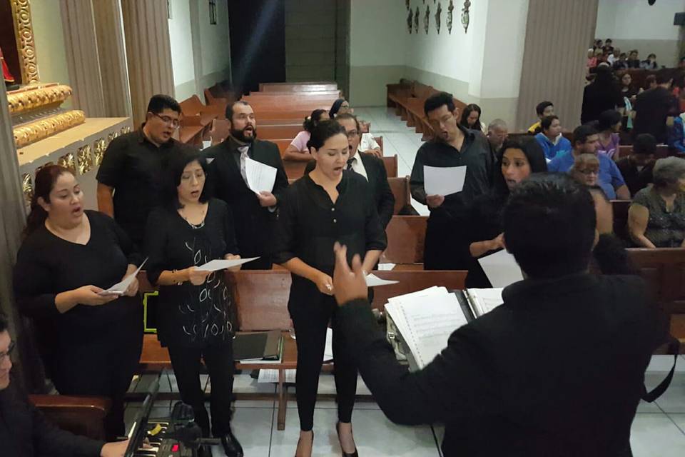 Maru Carreño Música Sacra