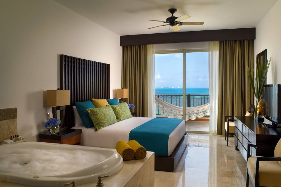 Villa del Palmar Cancún Beach Resort & Spa