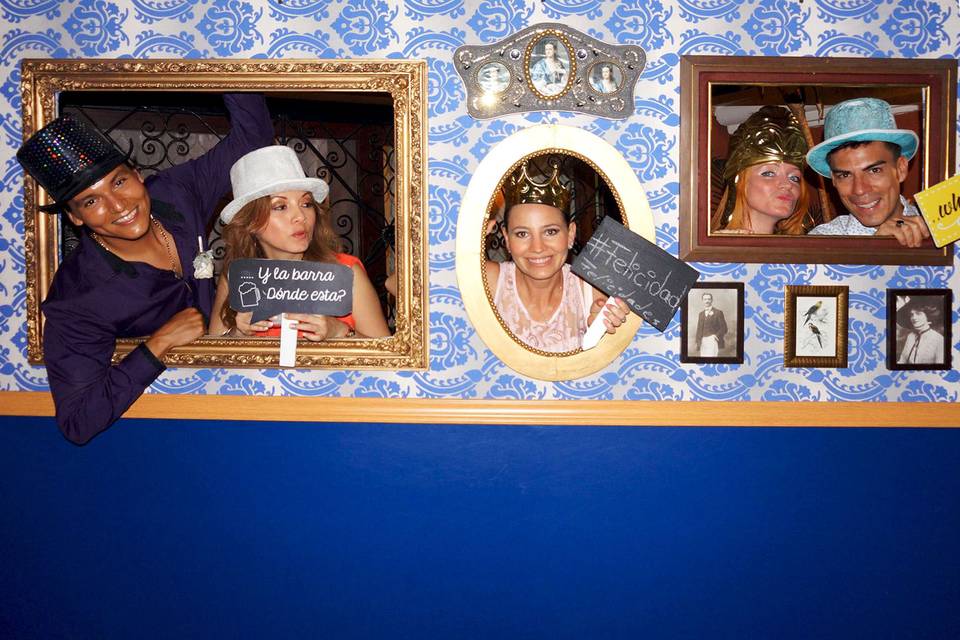 The Amazing Photo Booth