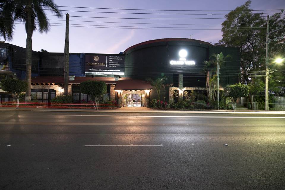Fachada delantera