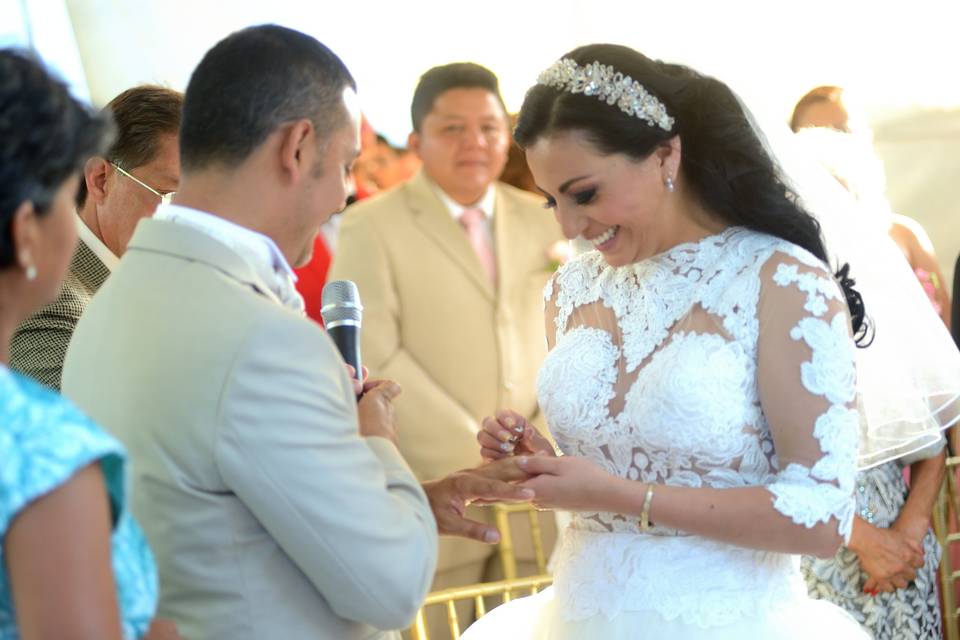 Anillos