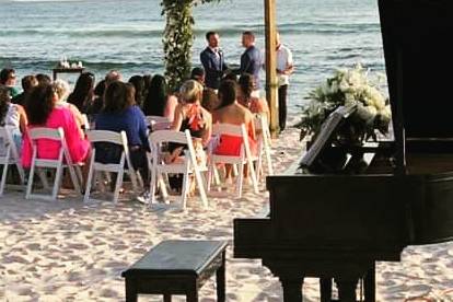 Piano en playa
