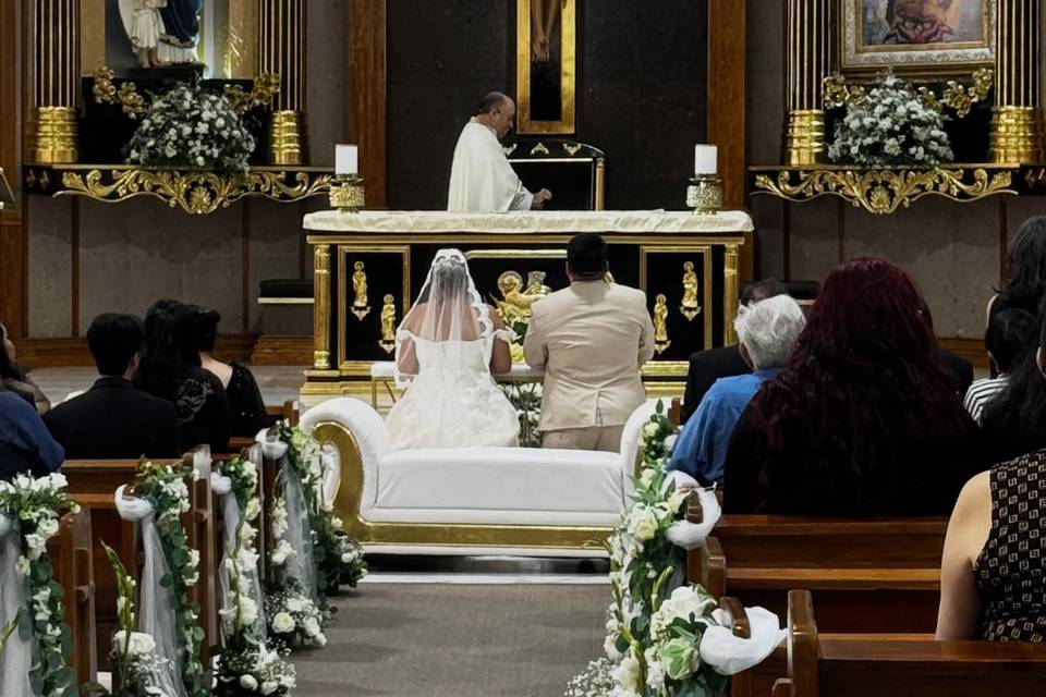 Alta Bodas y Eventos Destino